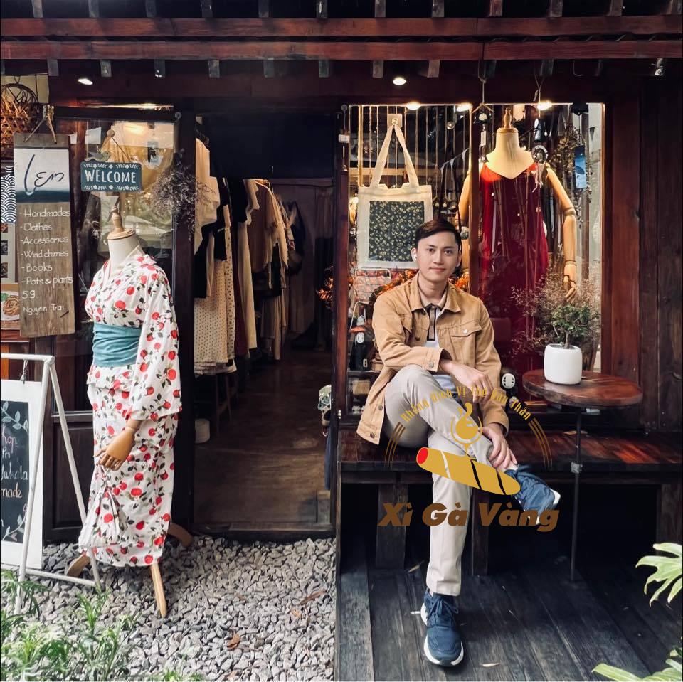 khách hàng Nguyễn Hiển